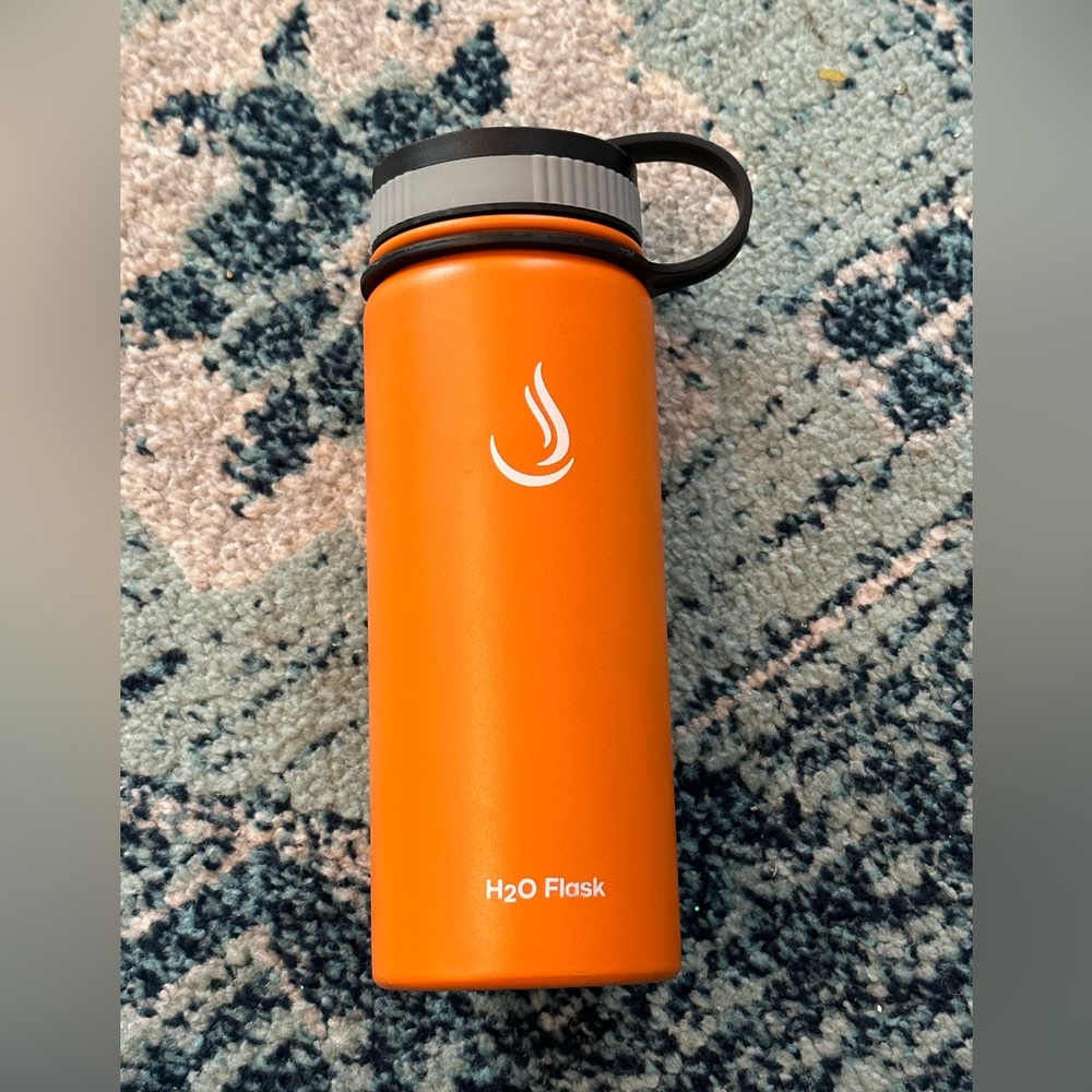 Water bottle